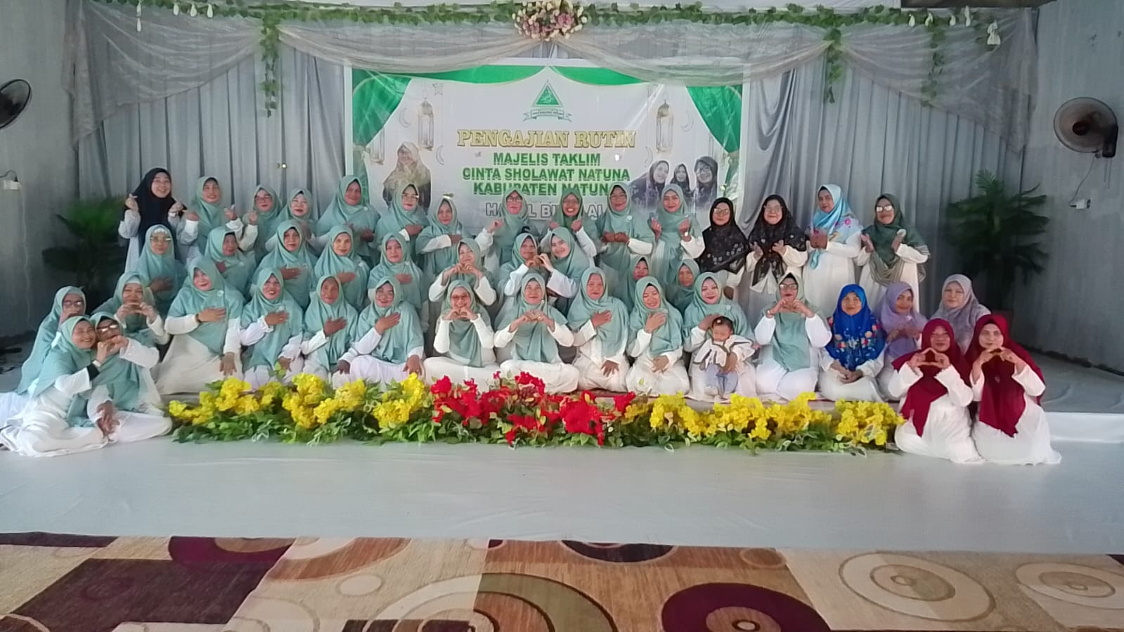 Perkuat Ketahanan Spiritual, Penyuluh KUA Bunguran Timur Bina Majelis Taklim Cinta Shalawat