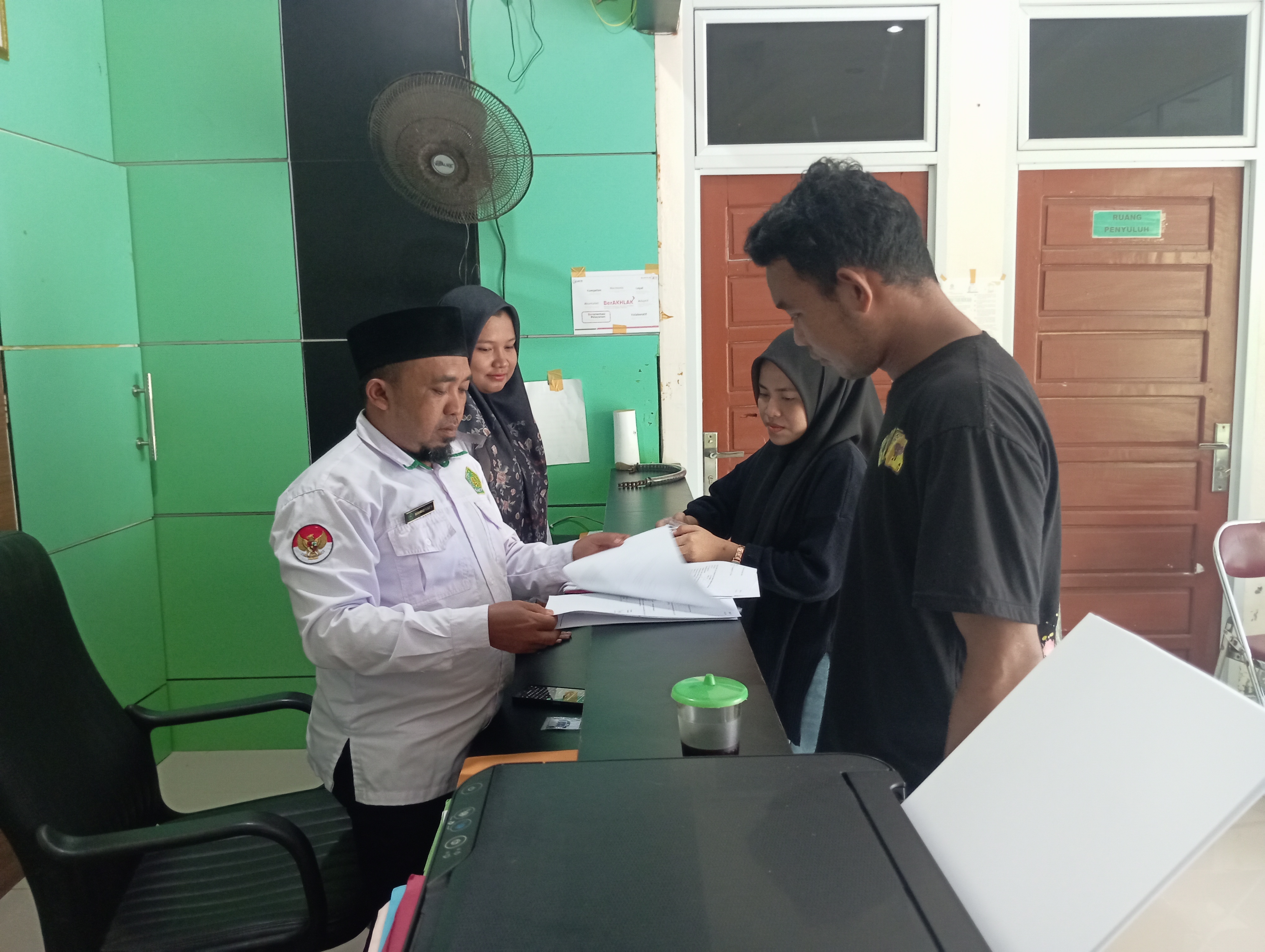 Pelayanan Prima KUA Midai: Pendaftaran Catin Dilayani Cepat untuk Kenyamana