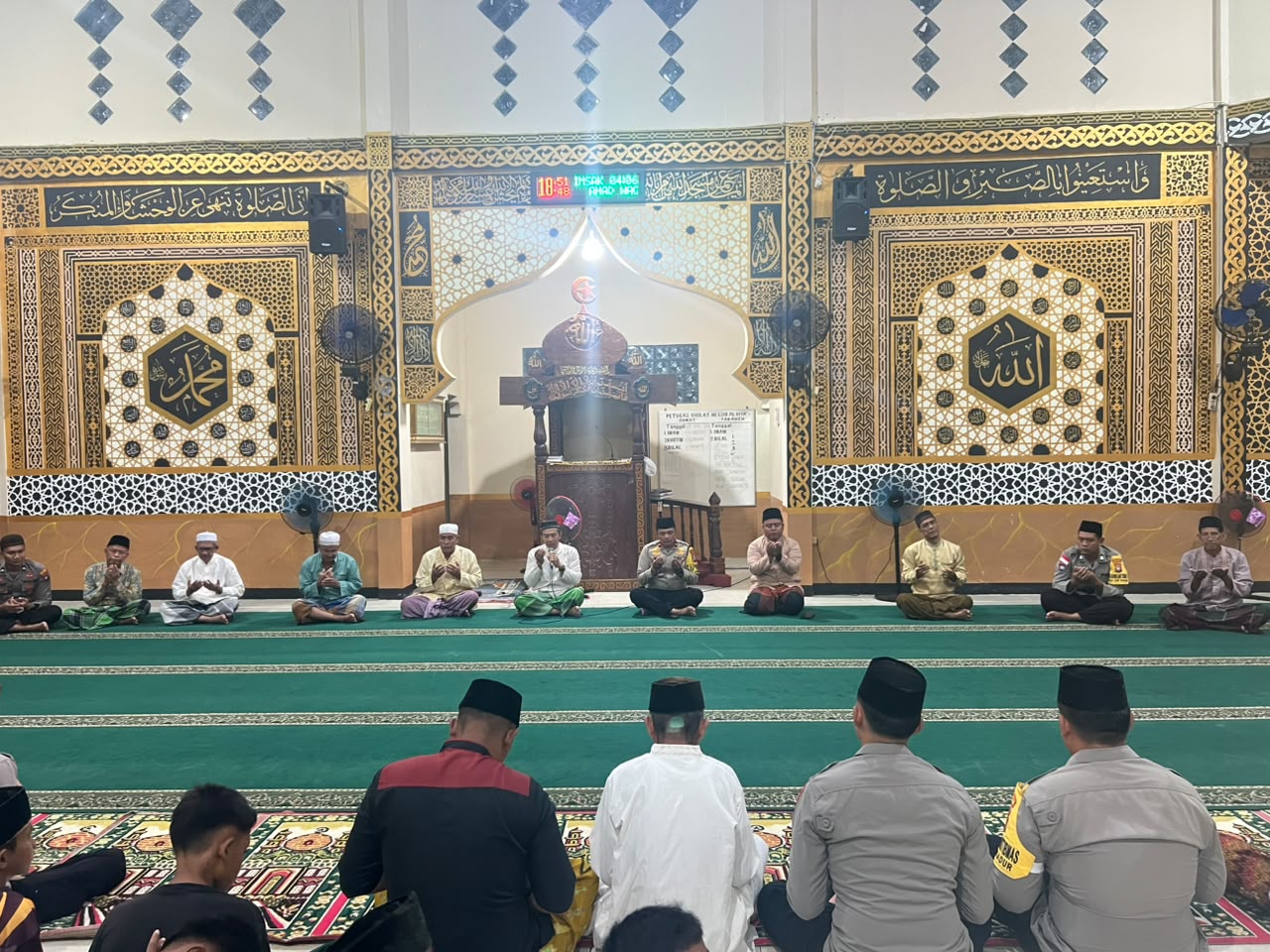 Tingkatkan Syiar di Wilayah Kepulauan, KUA Bunguran Timur Isi Pengajian Muharram di Pulau Laut