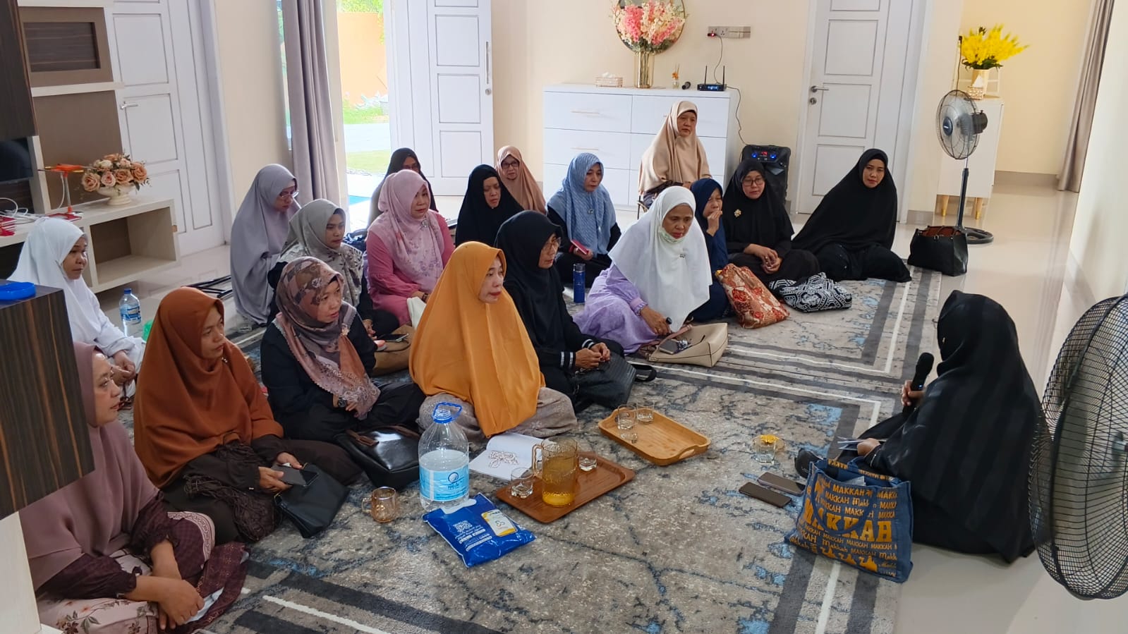 Tak Hanya Tahsin, Penyuluh KUA Bunguran Timur Ajak Jemaah Al-Husna Bermuhasabah