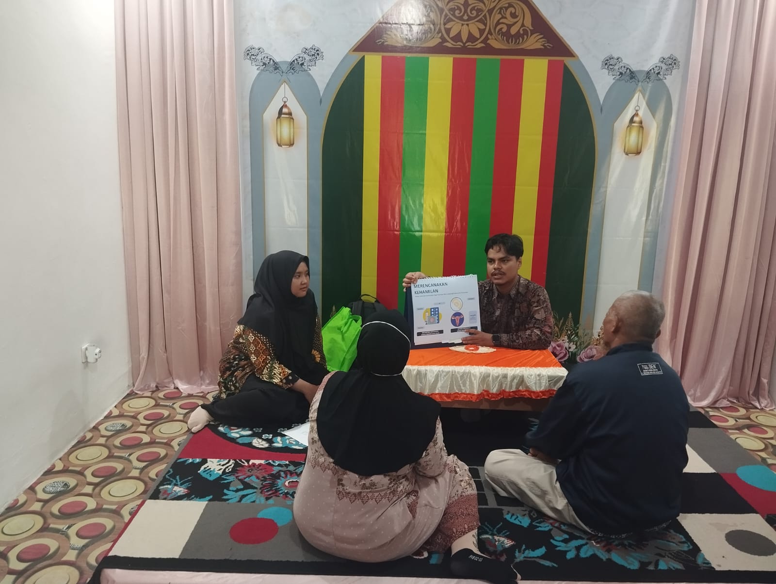Gandeng Puskesmas, KUA Bunguran Tengah Berikan Bimbingan Kesehatan Reproduksi untuk Catin
