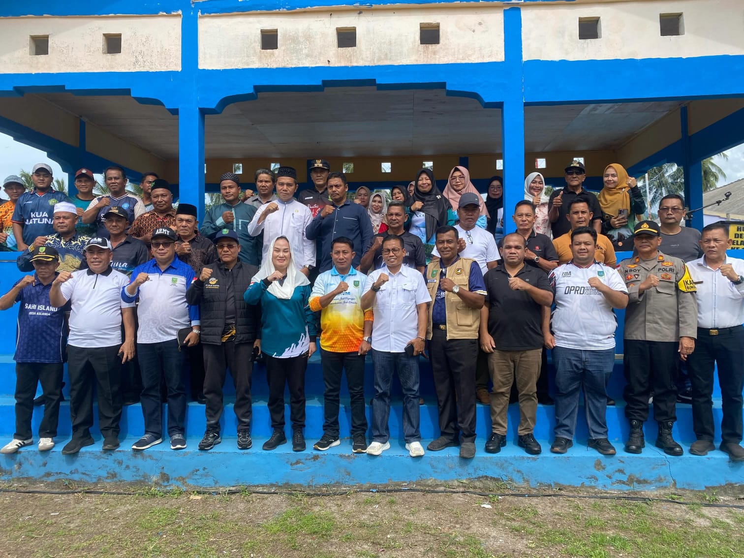 Hadiri Pembukaan Piala Kades Kelanga, Penyuluh Agama KUA Bunguran Timur Laut Ajak Pemuda Jaga Nilai Sportivitas