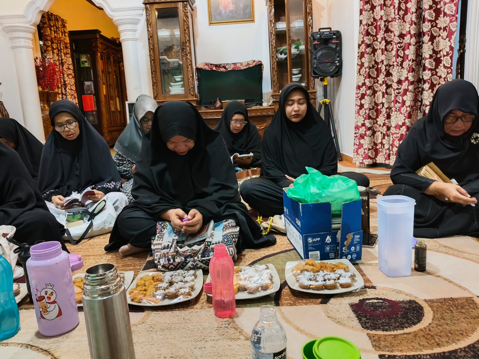 Syiar Islam di Malam Hari, Penyuluh KUA Bunguran Timur Pimpin Zikir dan Sholawat Bersama MTCSN