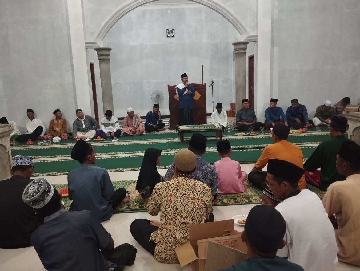KUA Bunguran Tengah Sukses Gelar Syiar Keagamaan dan Edukasi Digital di Desa Air Lengit