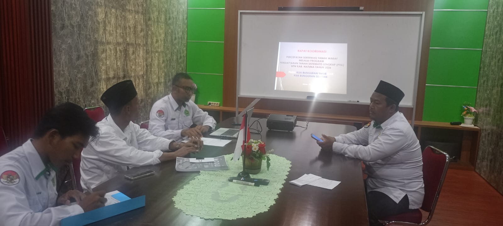 Dukung Program PTSL, Kepala KUA Bunguran Timur Hadiri Rapat Koordinasi Sertifikasi Tanah Wakaf