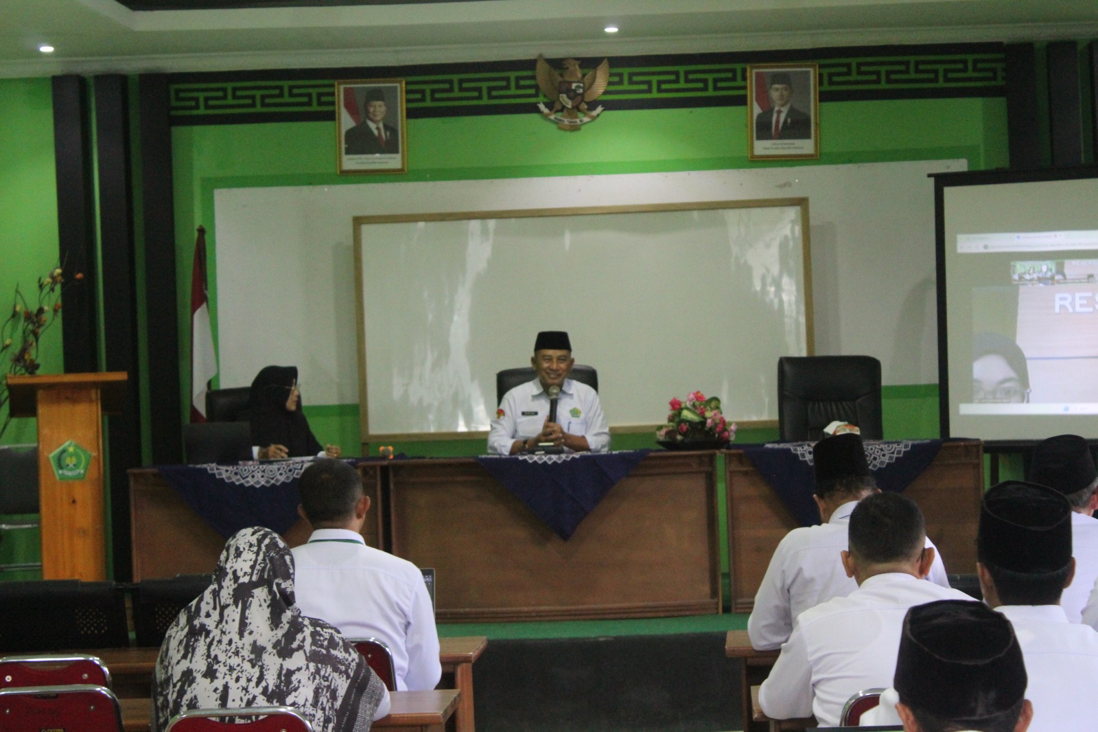 KUA Bunguran Timur Hadiri Sosialisasi Bimtek Pengendalian Gratifikasi Tahun 2026 secara Hybrid