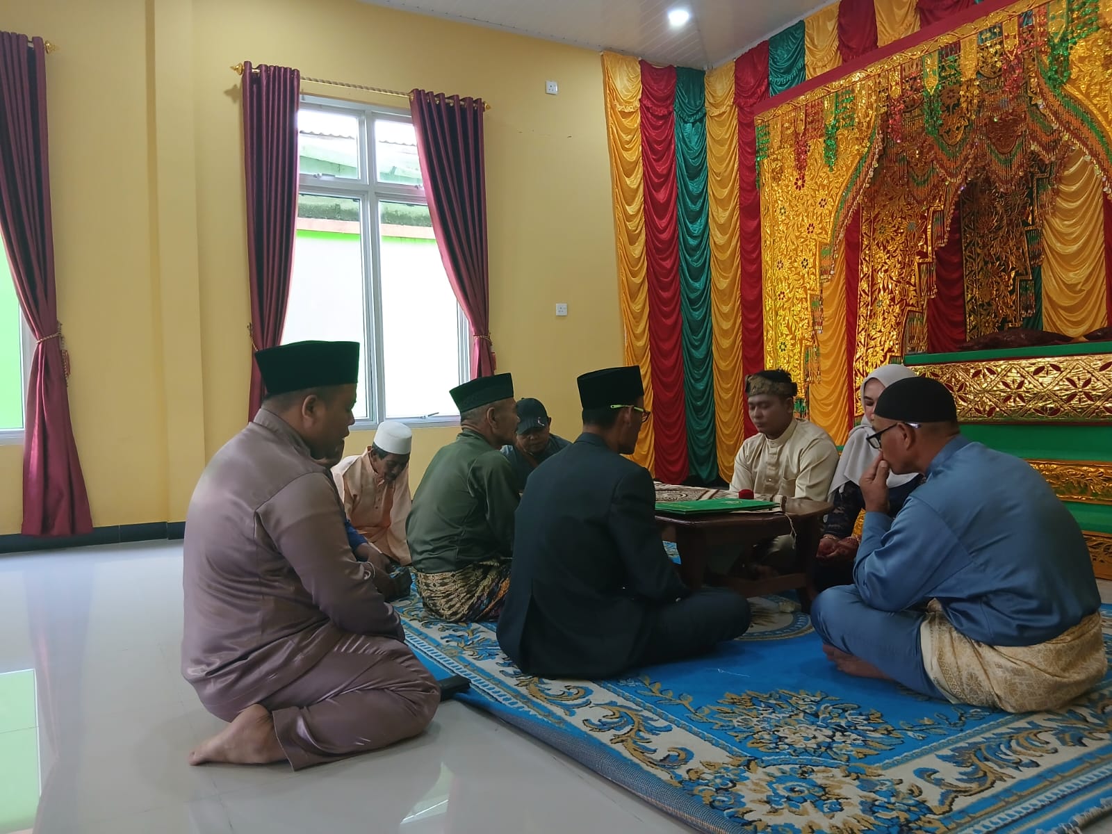 Awali Pelayanan Jumat Pagi, Kepala KUA Bunguran Timur Dibekali Nasihat Merawat Kesabaran Berkeluarga