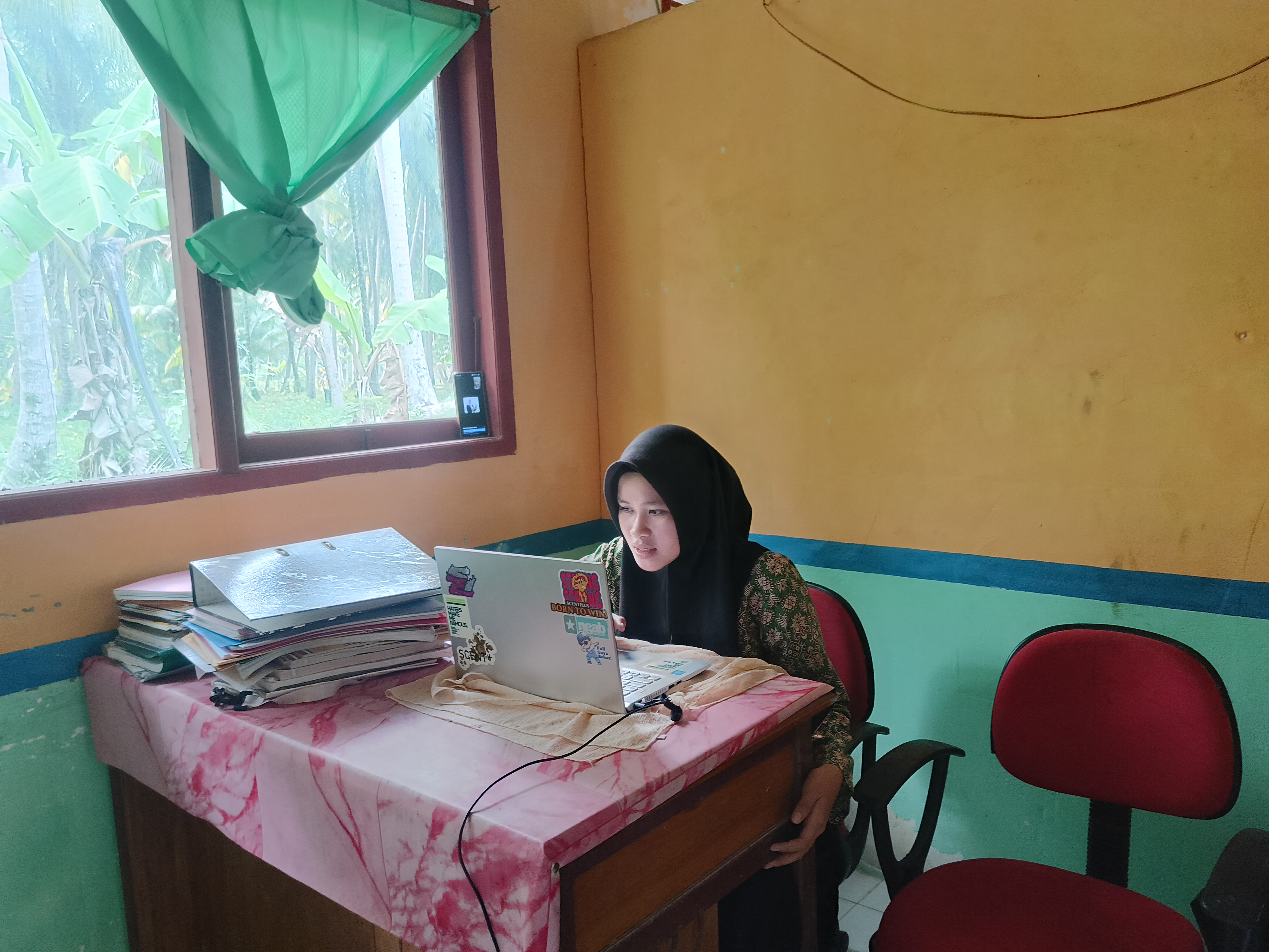 Dea Siswi MA Bustanul Ulum Midai Berlaga di Lomba Gen Halal Championship Secara Daring