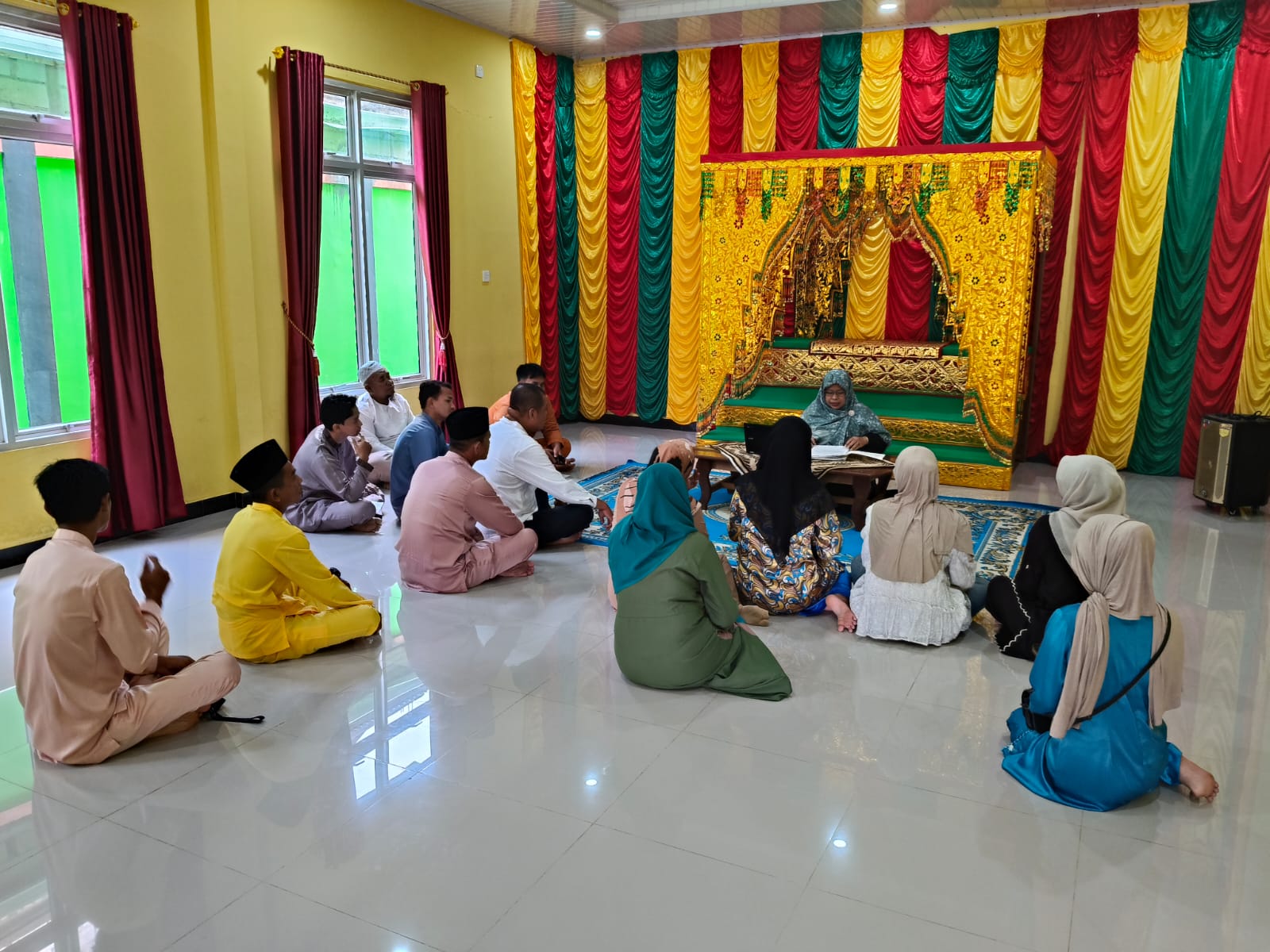 Perkokoh Pondasi Rumah Tangga, KUA Bunguran Timur Fasilitasi Bimwin bagi Lima Pasangan Calon Pengantin