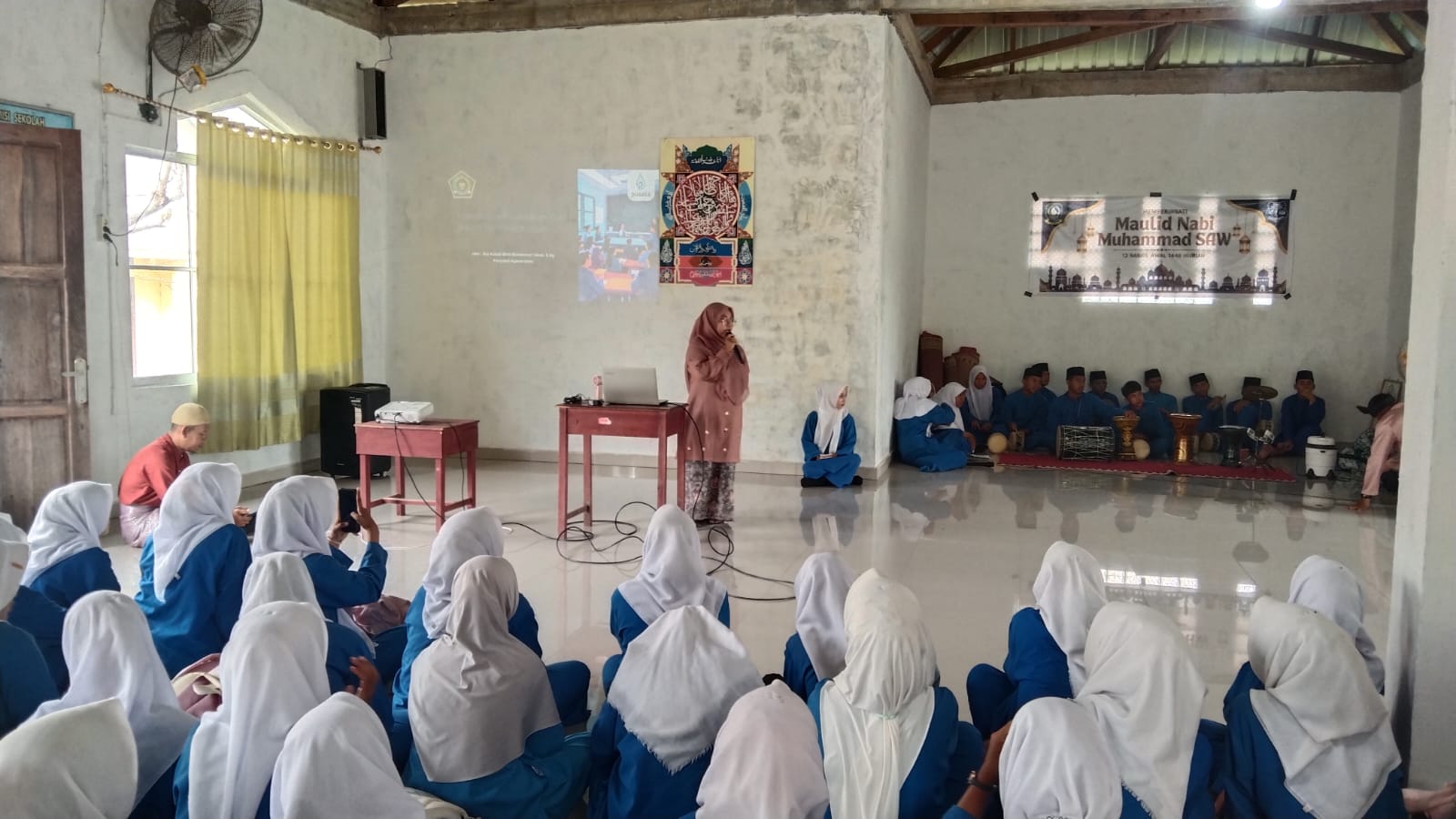 Merajut Masa Depan: Penyuluh KUA Bunguran Utara Edukasi Siswa SMAN 1 Jangan Terburu-buru Nikah Muda