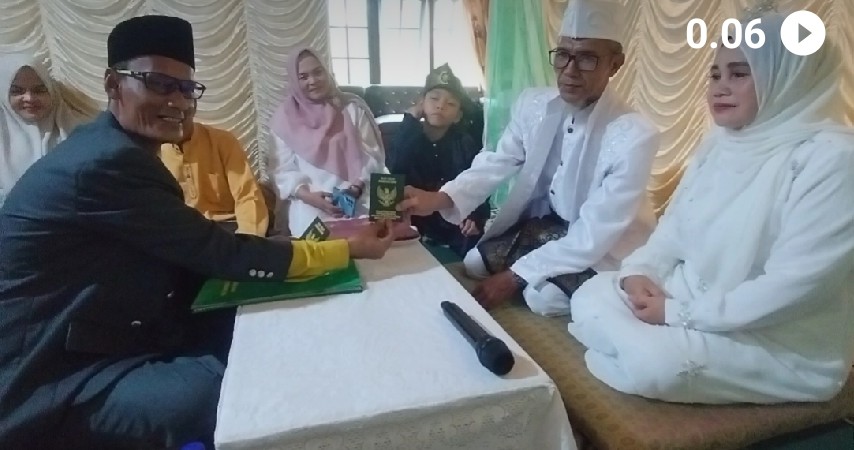 Tuntaskan Pelayanan Akhir Pekan, Kepala KUA Bunguran Timur Tekankan Keseimbangan Peran Pasutri