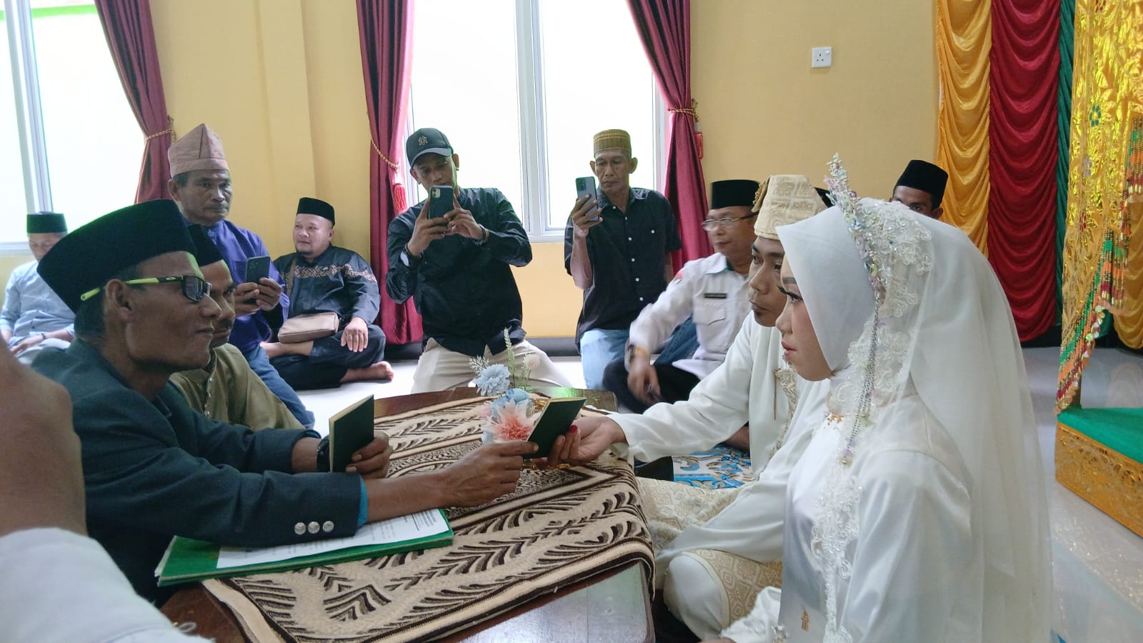Komitmen Pelayanan Prima, KUA Bunguran Timur Bekali Pasangan Baru Pentingnya Pilar Kerukunan