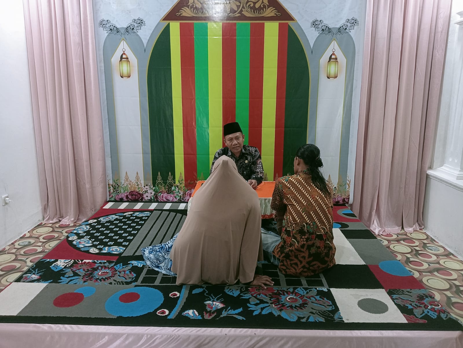 Perkuat Ketahanan Sosial, KUA Bunguran Tengah Bekali Pasangan Suami Istri tentang Keluarga Sakinah