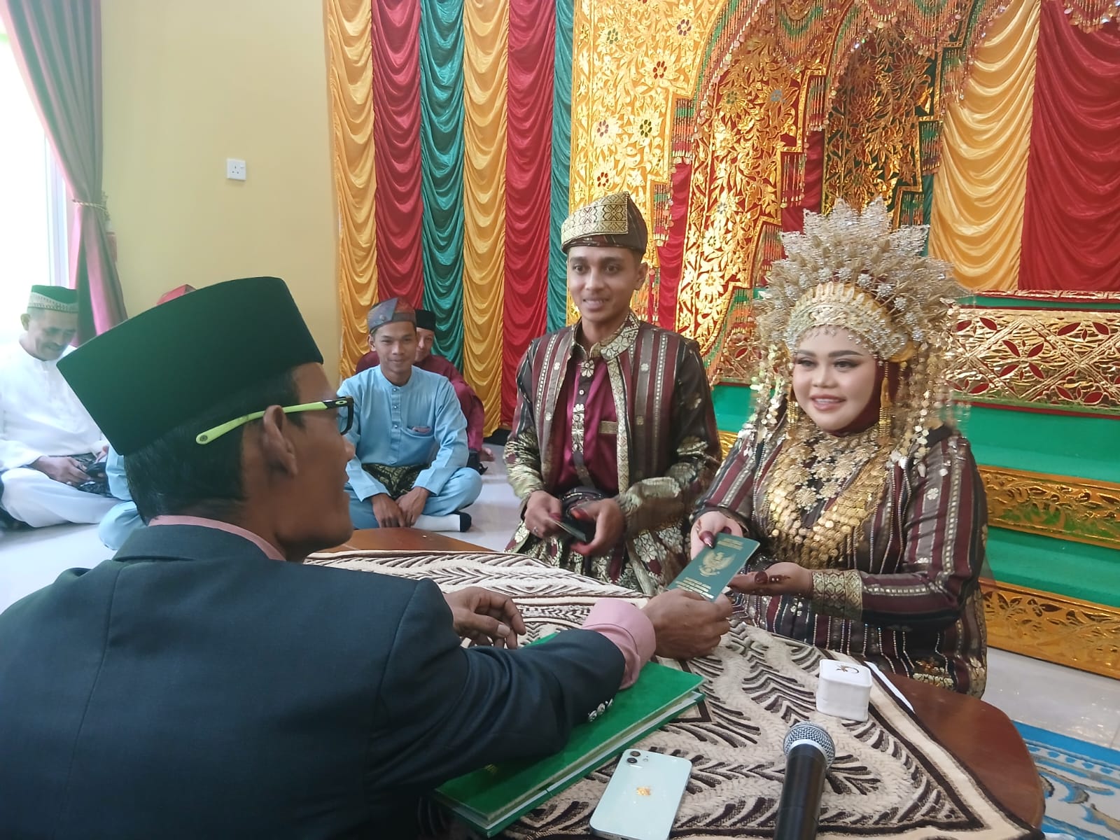 Awali Pelayanan Balai Nikah Awal September, Kepala KUA Bunguran Timur Tekankan Pondasi Keimanan Berkeluarga