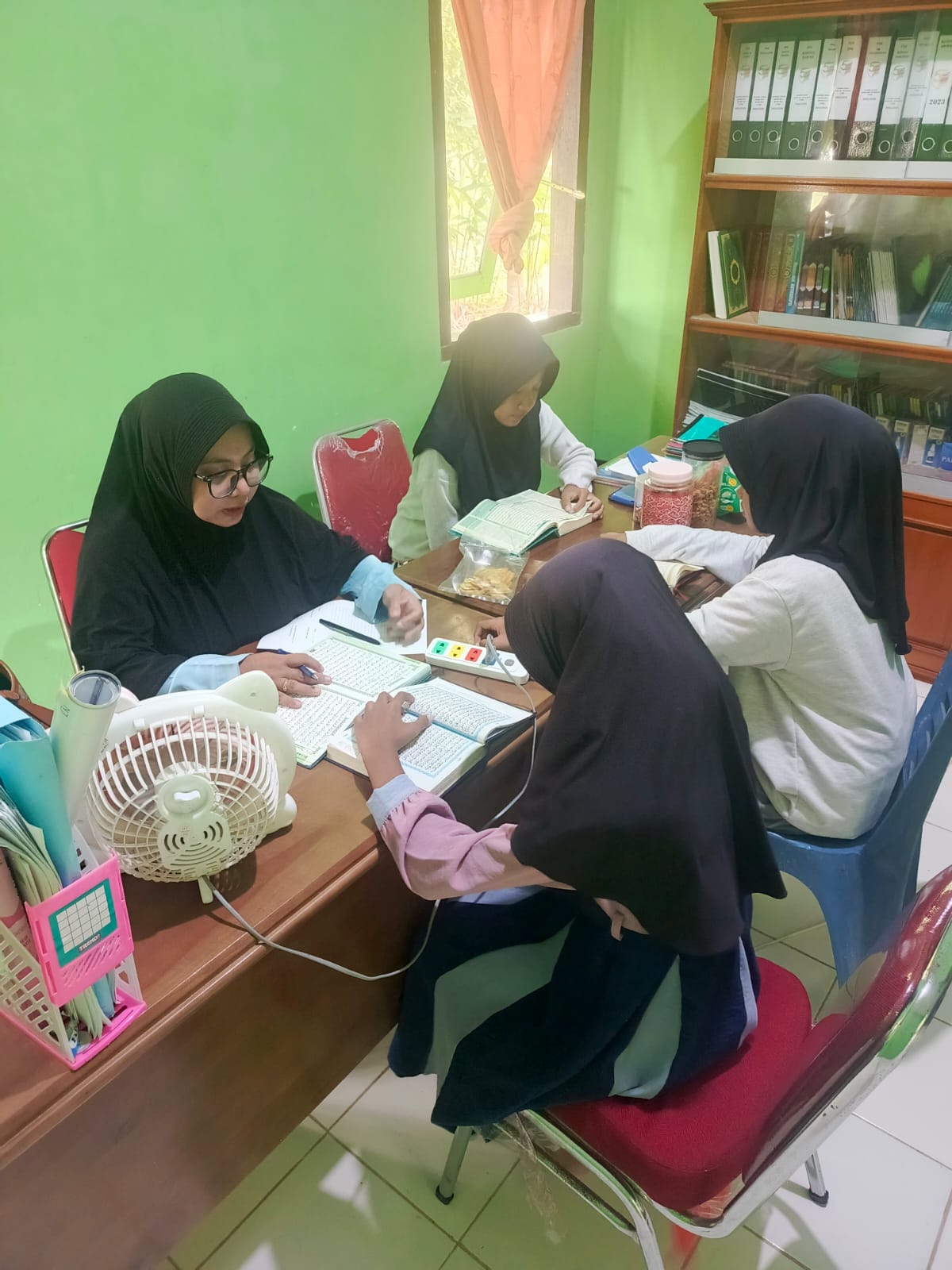 Membumi Bersama Masyarakat, KUA Bunguran Utara Bifokus Perkuat Literasi Al-Qur'an Lewat Seni Tilawah Di Mutiara Tilawah