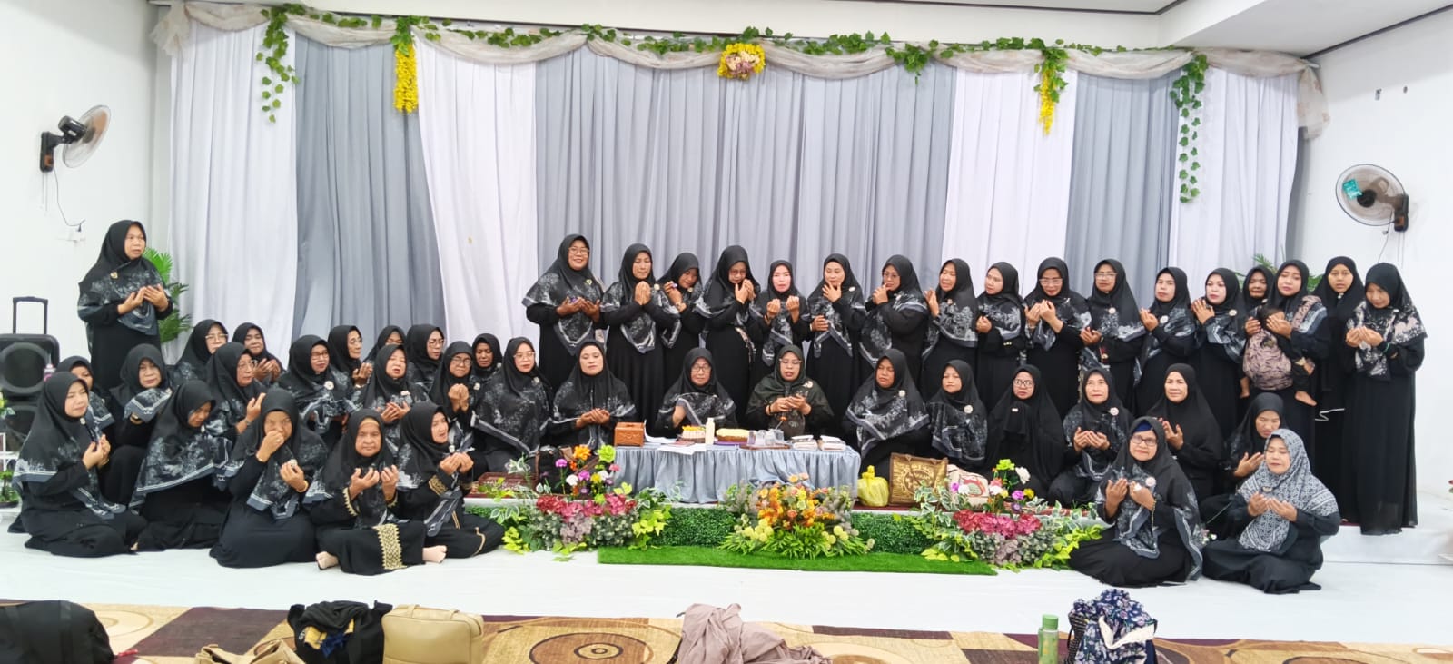 Zikir Bersama Majelis Cinta Sholawat Natuna Perkuat Ukhuwah Umat
