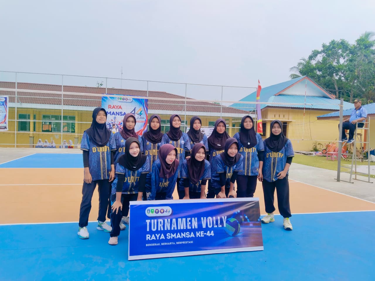 MTs Negeri 2 Natuna Raih Juara 3 Lomba Voli Putri Smansa Raya 2026