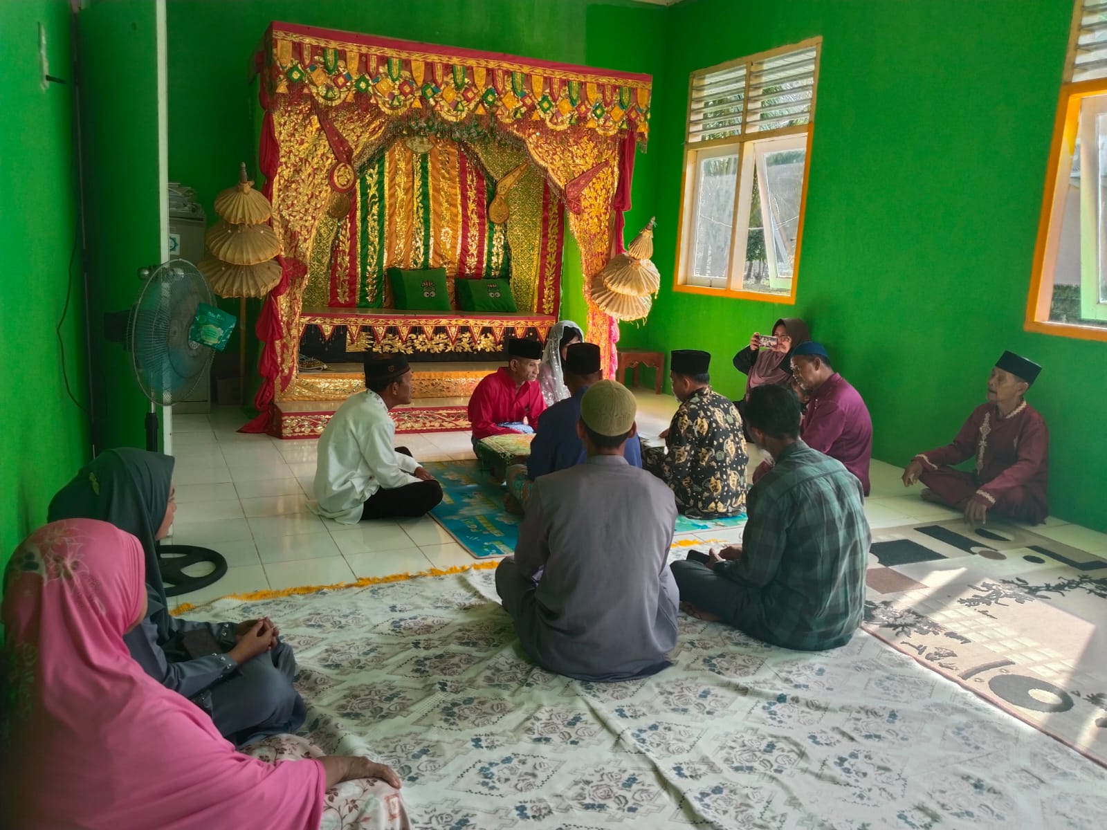 DAMPAK PELAYANAN INKLUSIF KUA BUNGURAN UTARA: PIMPIN AKAD NIKAH WARGA BERKEBUTUHAN KHUSUS, KUA PASTIKAN HAK DOKUMEN DAN KESETARAAN LAYANAN TERPENUHI